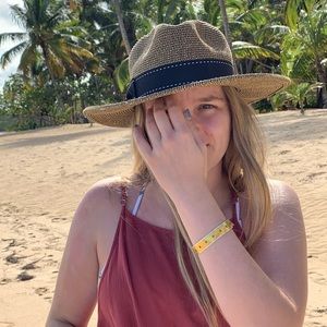 Meet your Posher, Camille